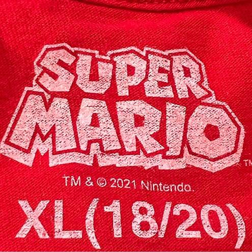 Nintendo Super Mario Long Sleeve T-Shirt Red Tee Crew Neck Video Game