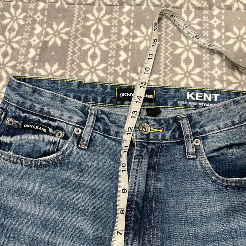 DKNY Kent High Rise Straight Leg Jean w/ Raw Hem Size 29/8
