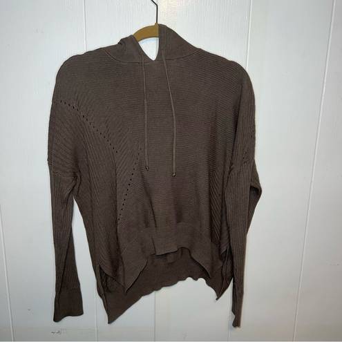 Harper  Lane Sweater Hoodie with hole detailing size Large