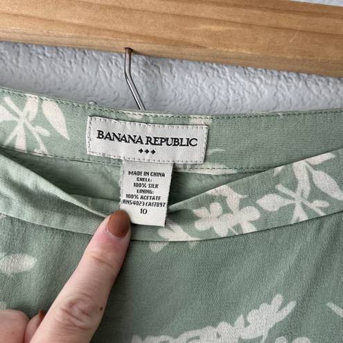 Banana Republic Green Floral Silk Skirt