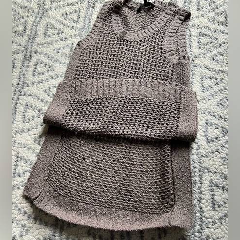 BCBG MAXAZRIA light brown sweater vest‎ XXS