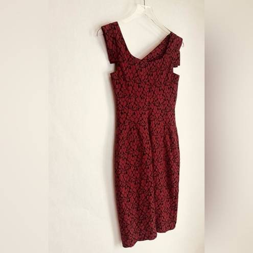 Black Halo  Jackie O Burgundy Wine Red Lace Cotton Raschel Dress Size 2