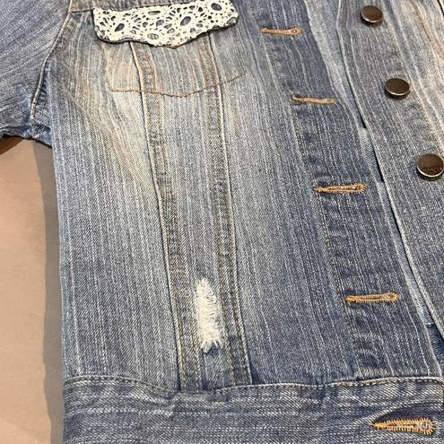 Harper  Women Denim Lace Distressed Jean Jacket Size Medium