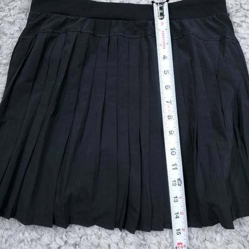 Spanx  Get Moving Pleated Black Skort Skirt Women Size Medium Booty Boost