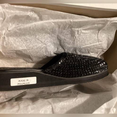 Mystique Boutique Mystique black sequins slip on  size 6