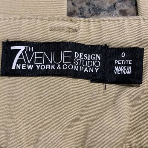 Krass&co Women's NY& 7th Avenue Khaki Tan Trouser Straight Leg Pants Size 0P EUC #2106