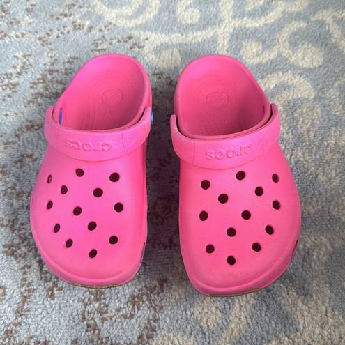 Crocs  Retro Classic Clog Hot Pink Size 6