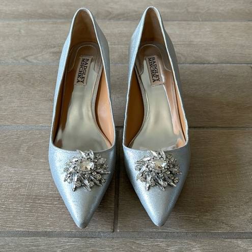 Badgley Mischka  Silver Metallic Leather Crystal Embellished Heels Size: 8