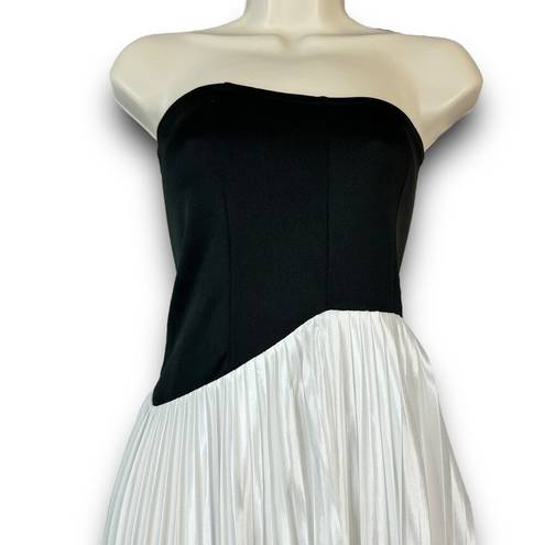 NEW Commense Strapless Asymmetrical Pleated Maxi Dress Black White Size Small