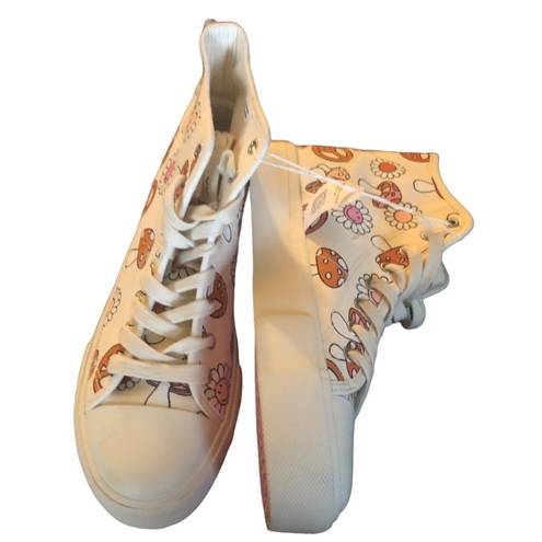 American Eagle  AE Hightop Canvas Mushroom Sneaker Size 9 2023 Lace Up Bumper Toe