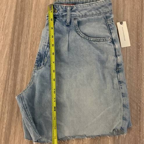 Pilcro NWT  x Anthropologie High Rise Pleated Denim Jean Shorts Size 28