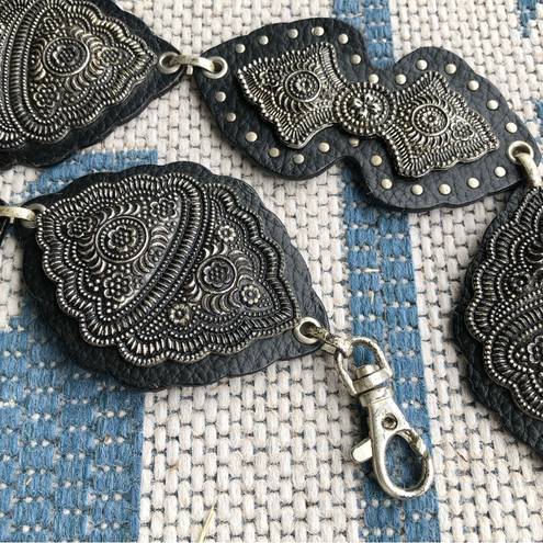 Chico's Western Belt Black Leather Silver Filigree Chain Scalloped Floral Details