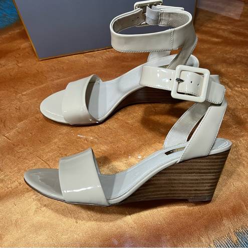 Louise et Cie New  Punya Leather Wedge Sandals Nude size 8.5