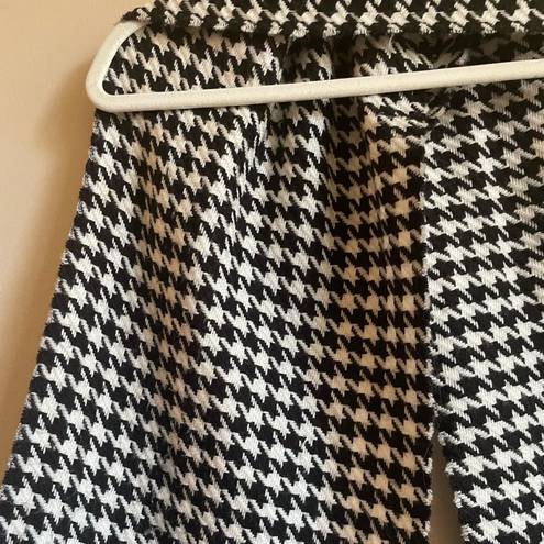 Houndstooth  print scarf  