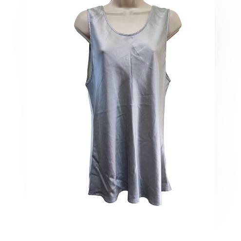 Mulberry Fishers Finery woman’s 100% pure  silk camisole in a silver color