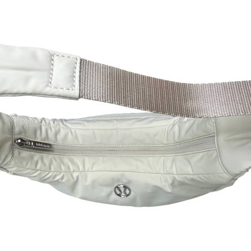 Lululemon  Mini Shoulder Bag 4L In White Opal