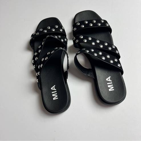 MIA  Women's Black Embellished Silver Studs  Kolete Sz 6.5