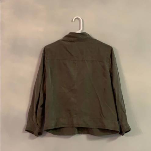 Krass&co Mission supply and  Large green zipup jacket