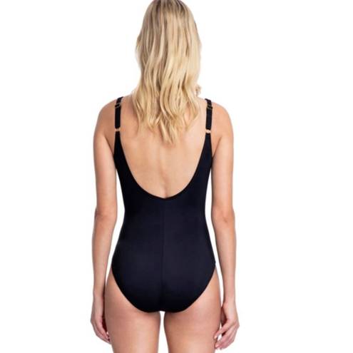 Gottex New.  sweetheart square neck swimsuit. Normally $158 size 10