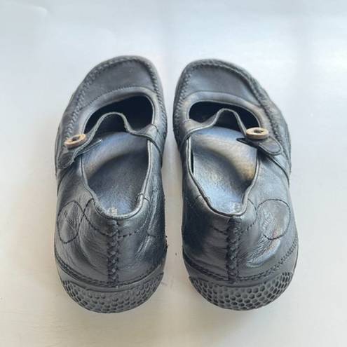 Patagonia ‎ Stitched Mary Jane Button Strap Womens Size 8 Shoes Poppy Black