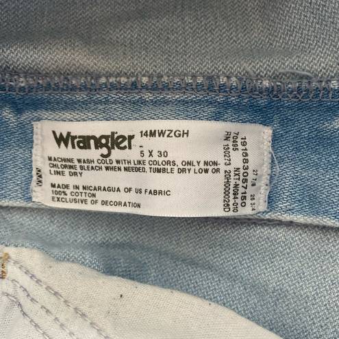 Wrangler light blue cowboy cut high waist slim bootcut jeans size 5 / size 0