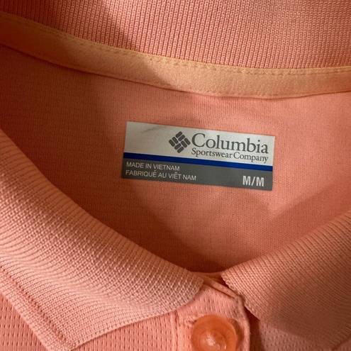 Columbia  Top Womens Size M Golf Polo Peachy Pink Preppy Logo Outdoors Hiking