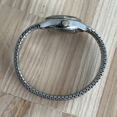 Seiko  Ladies Automatic Watch Rare Vintage 17 Jewels New Stretch Bracelet