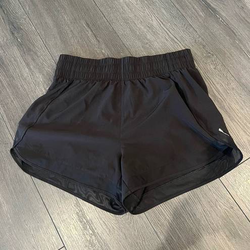 Athleta  High Rise Mesh Racer Run 3" Short in Black Size Medium