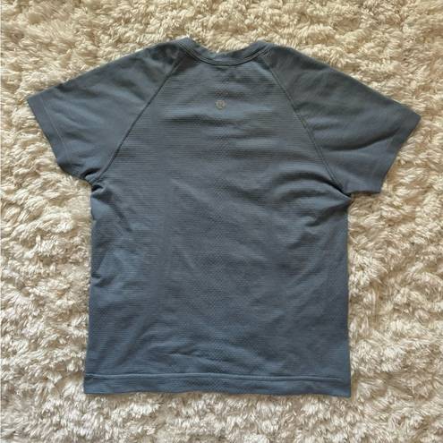 Lululemon Chambray Swiftly Tech Short Sleeve Shirt 2.0 *Race Length