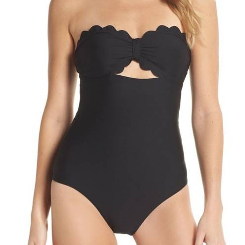 Chelsea28  Scallop Bandeau One-Piece Swimsuit size small