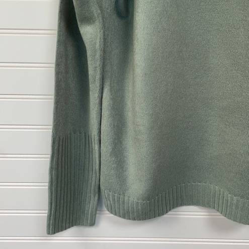 Only  Women’s Green Turtleneck Long Sleeve Pullover Sweater Size Medium