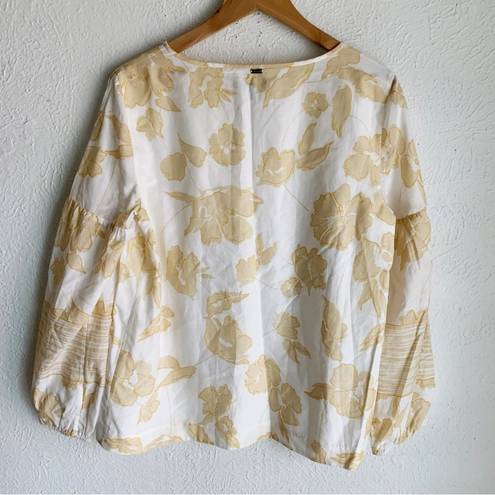 St. John  Outlined Painted Floral Silk Peasant Blouse Sz Medium