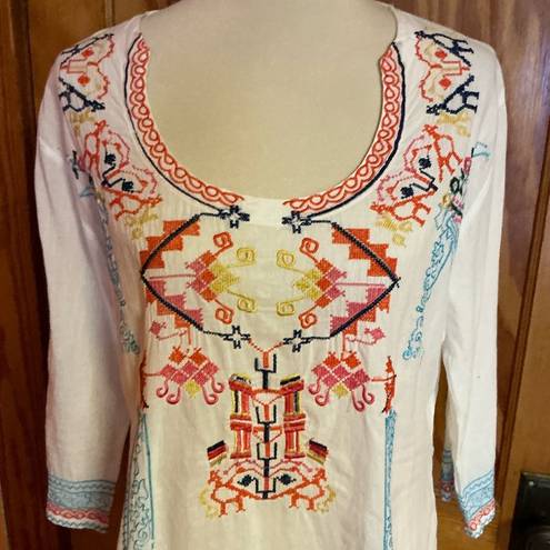 Harper  Francesca’s Collections Embroidered Hippie Chic Tunic