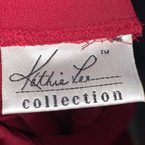 Kathie Lee Collection  Red pleated skirt