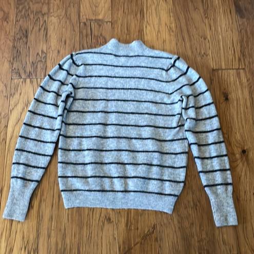 VERO MODA  CORNELIA STRIPE
PUFF SHOULDER SWEATER SIZE M