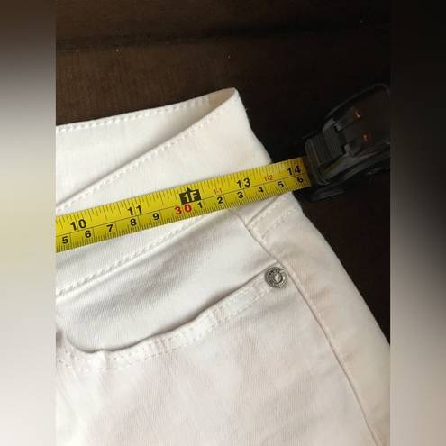 Talbots Chicos Straight Leg White Simply Flattering 5 Pockets Jeans Size 2P