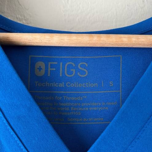 FIGS  cargo Scrub set small royal blue