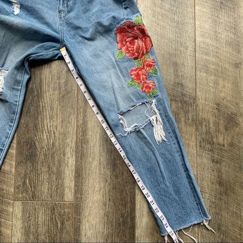 Cello  Embroidered Rose Floral Distressed High Waisted Jeans Frayed Hem Size 5