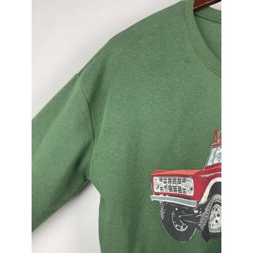 Grayson Threads Ford Bronco Christmas Green Crew Neck Long Sleeve Cropped Sweatshirt Size S