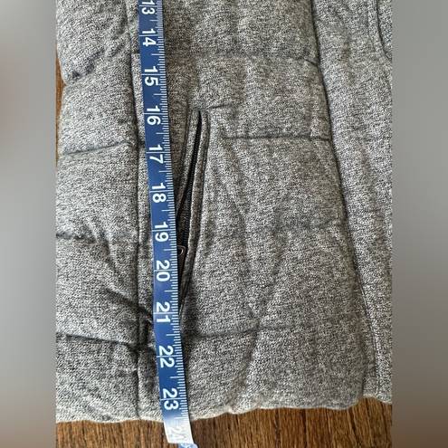 Banana Republic  Grey Faux Fur Trim Hooded Vest sz N0367