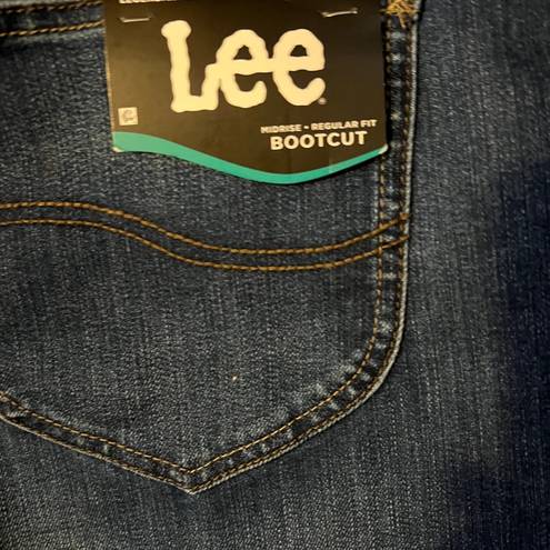 Lee  Midrise Bootcut Jeans Size 24 New