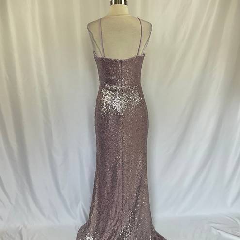 AQUA Women's Formal Dress by  Size 6 Purple Sequined Sleeveless Long Evening Gown