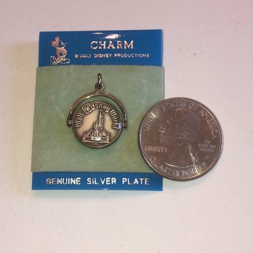 Disney Walt  World Silver Plated Vintage Collectible Bracelet Charm