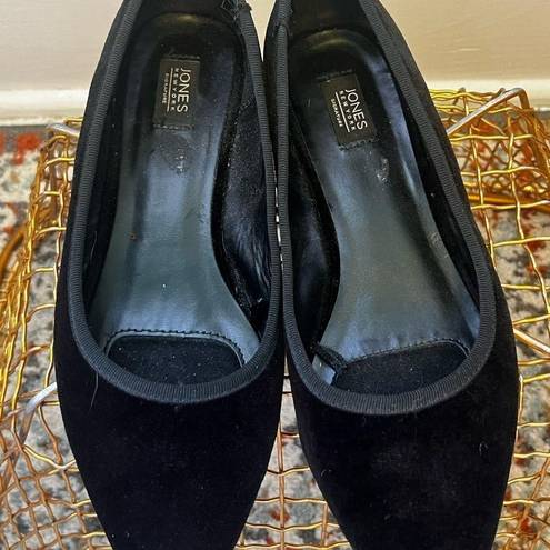 Jones New York Women’s size 8 Jones Yew York flats great condition!