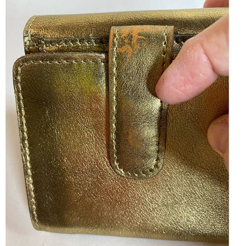 Patricia Nash  Verla Trifold Wallet Vintage Distressed Metallic