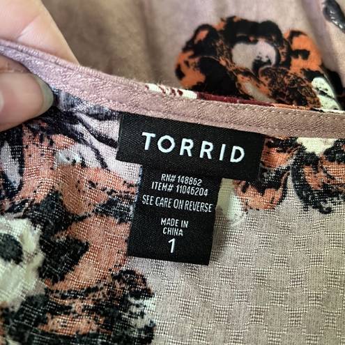 Torrid  Floral Print Tie Neck Peplum Tank Top Size 1 (1X/14-16)