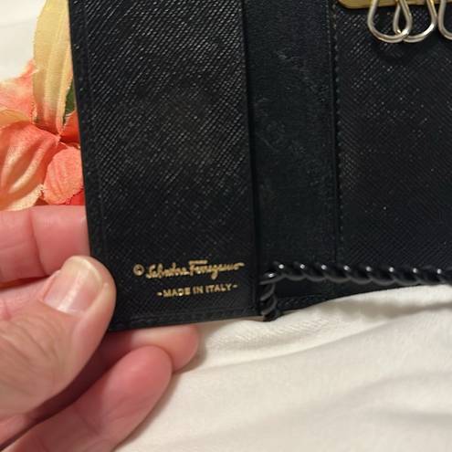 Salvatore Ferragamo  4 key holder