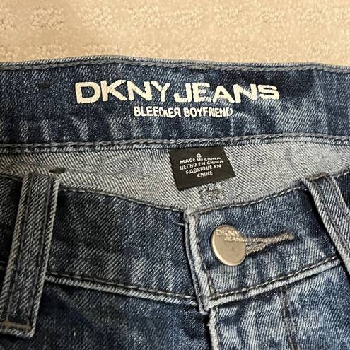 DKNY  Bleaker Boyfriend Jeans Sz 6