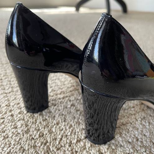 Kate Spade Bow Pumps in Black Patent Leather