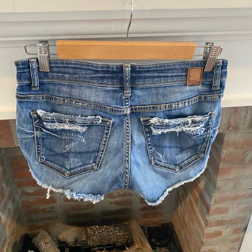 BKE  Otella Mid Rose Shortie Denim Shorts size 26